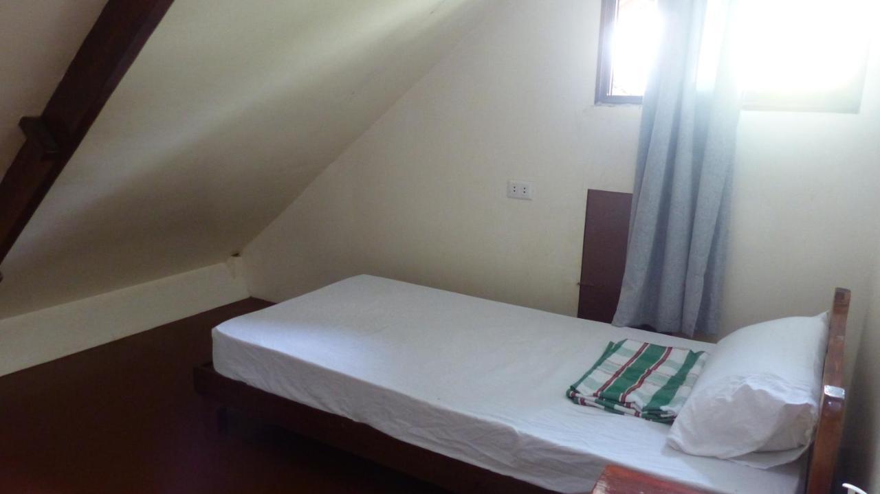 Bangka Hostels El Nido Luaran gambar