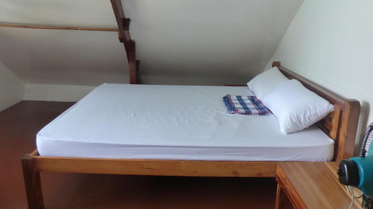 Bangka Hostels El Nido Luaran gambar