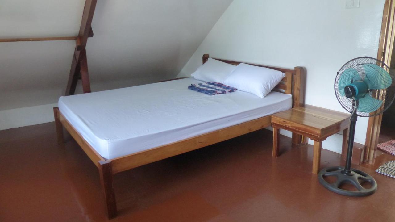 Bangka Hostels El Nido Luaran gambar