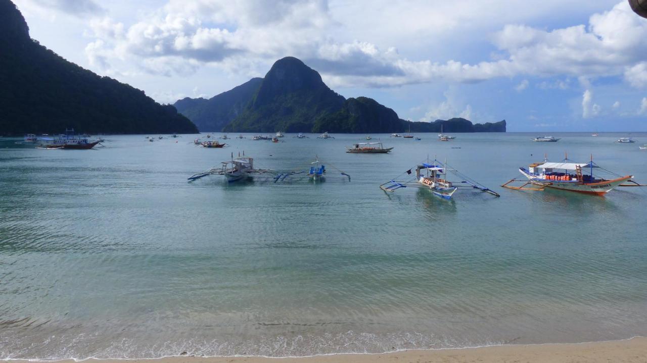 Bangka Hostels El Nido Luaran gambar