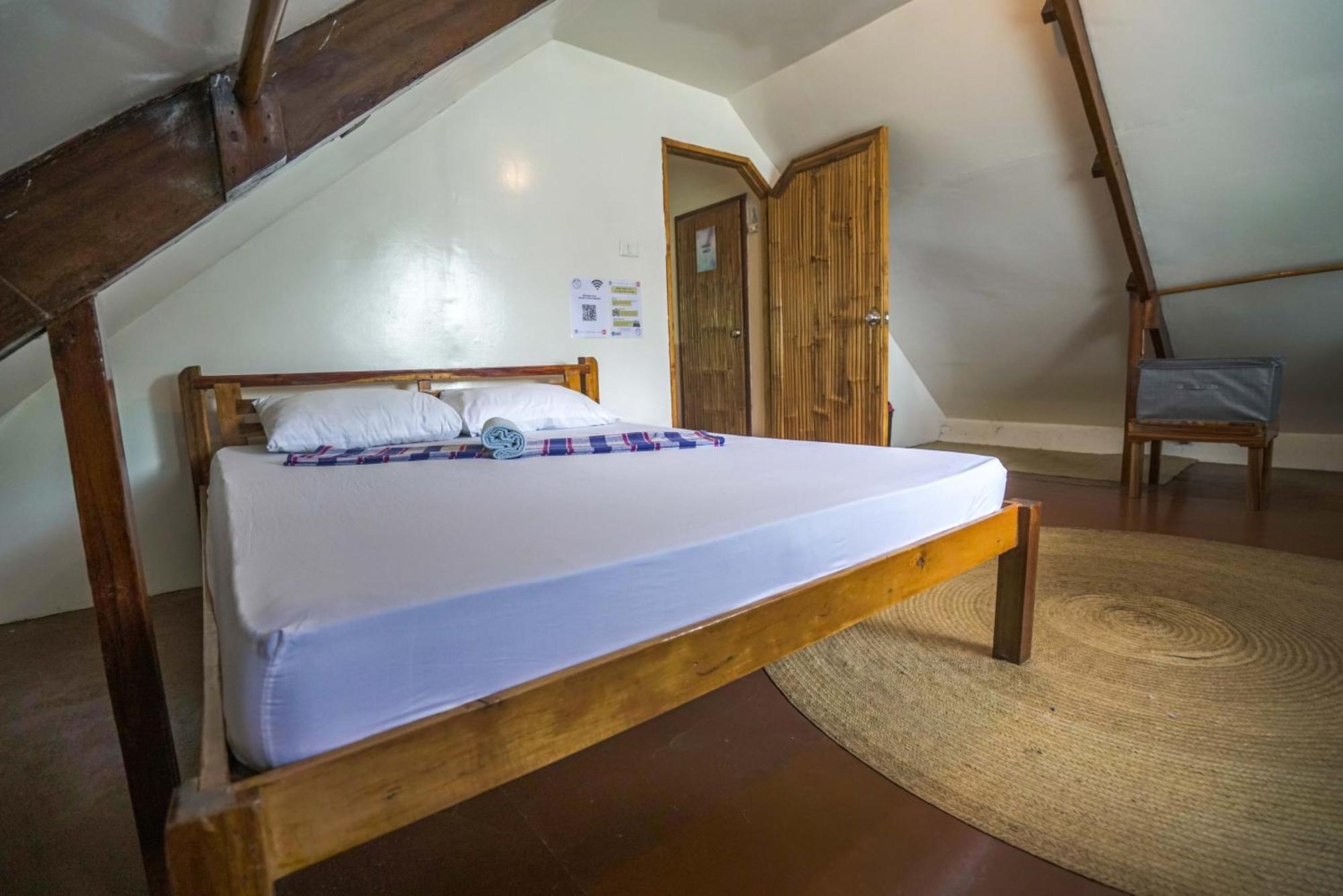 Bangka Hostels El Nido Luaran gambar